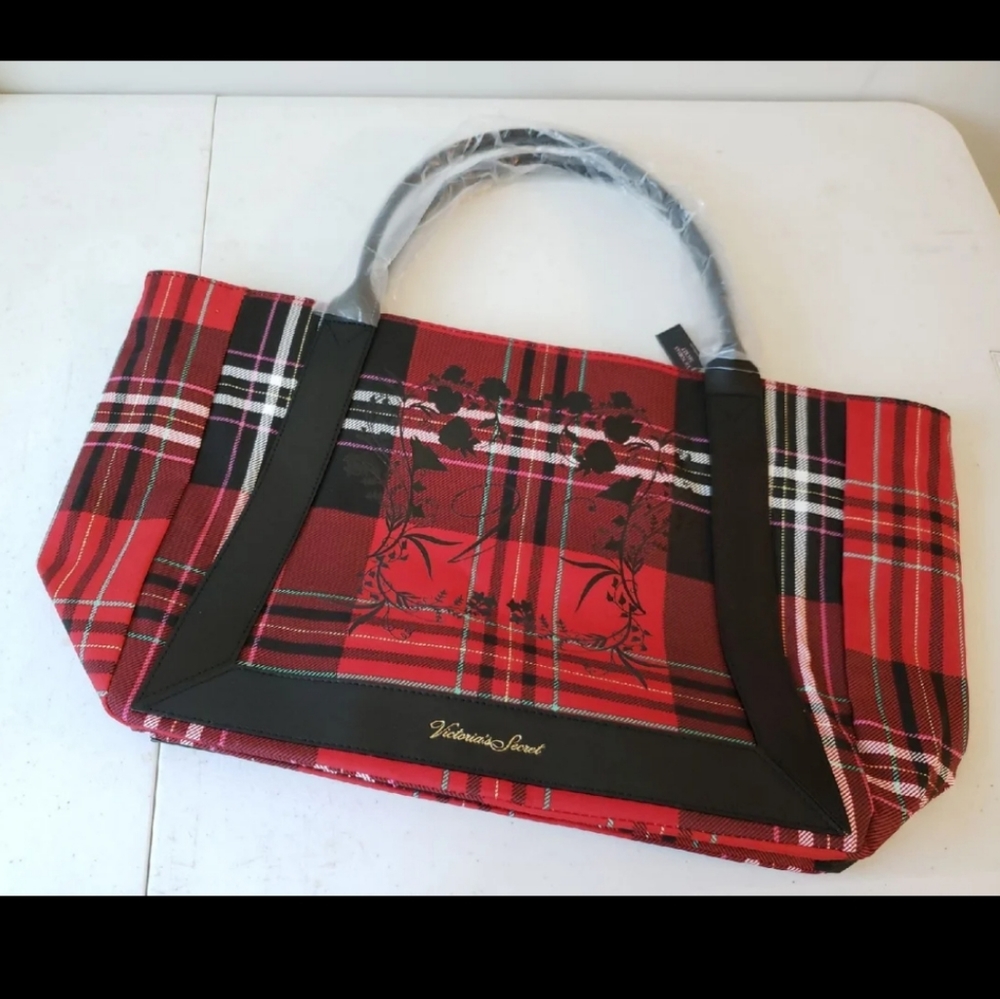 Victoria's Secret Holiday Tote